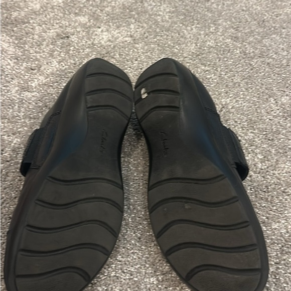 Clarks Black Mary Jane Flats - Picture 3 of 8